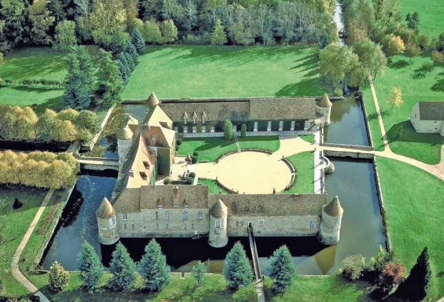 Hotel Château De Villiers-Le-Mahieu & Spa ****