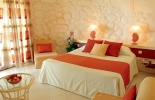 La Pirogue Resort & Spa - Sun Resorts ****